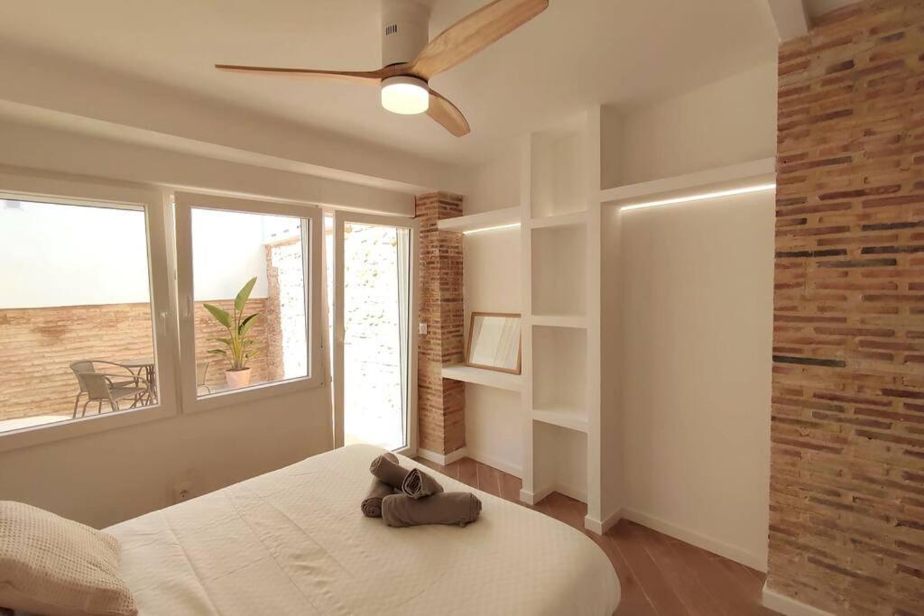 Beautiful Restored House With Terrace Βαλένθια Εξωτερικό φωτογραφία