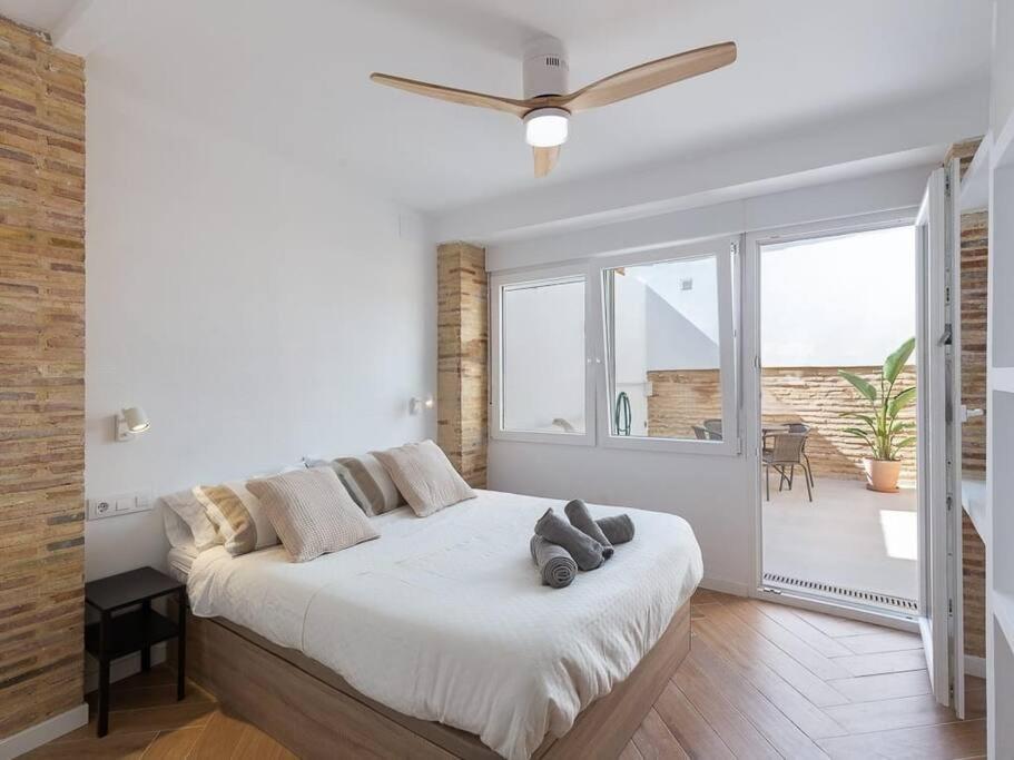 Beautiful Restored House With Terrace Βαλένθια Εξωτερικό φωτογραφία