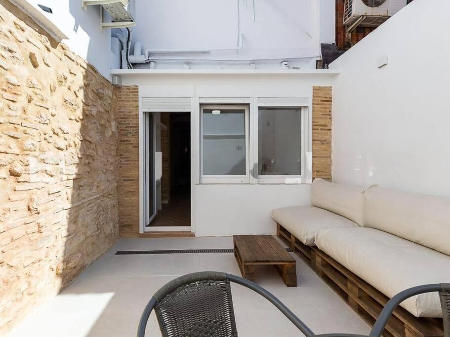 Beautiful Restored House With Terrace Βαλένθια Εξωτερικό φωτογραφία